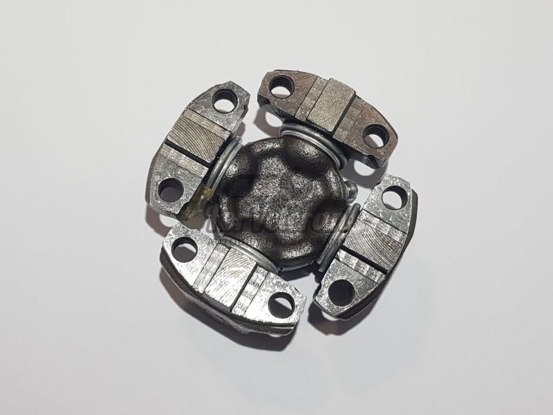 Kříž kardanu ŠKODA Spartak, Octavia, Felicia 1200-3 ; 105300340, 105300341